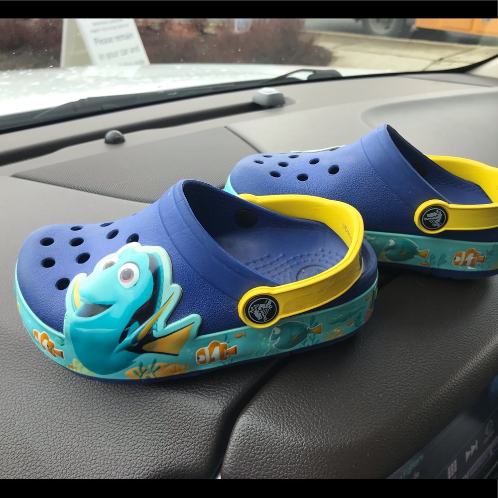 Finding Dory Light up Crocs